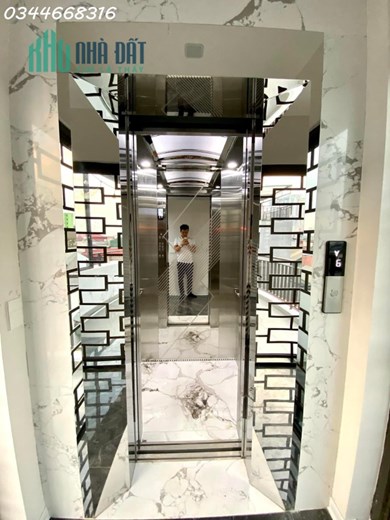 Bán nhà Nguyễn Văn Cừ, 6 tầng thang máy, gara, hiện đại. 96m2 giá 12.9 tỷ