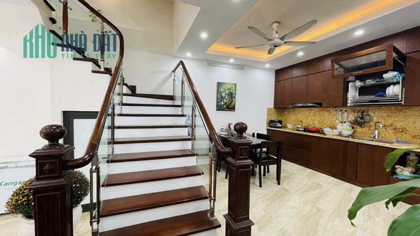 BÁN NHÀ NGUYỄN VĂN HUYÊN, DÂN XÂY, 2 THOÁNG, ÔTÔ KINH DOANH, 55M2 CHỈ NHỈNH 7TỶ