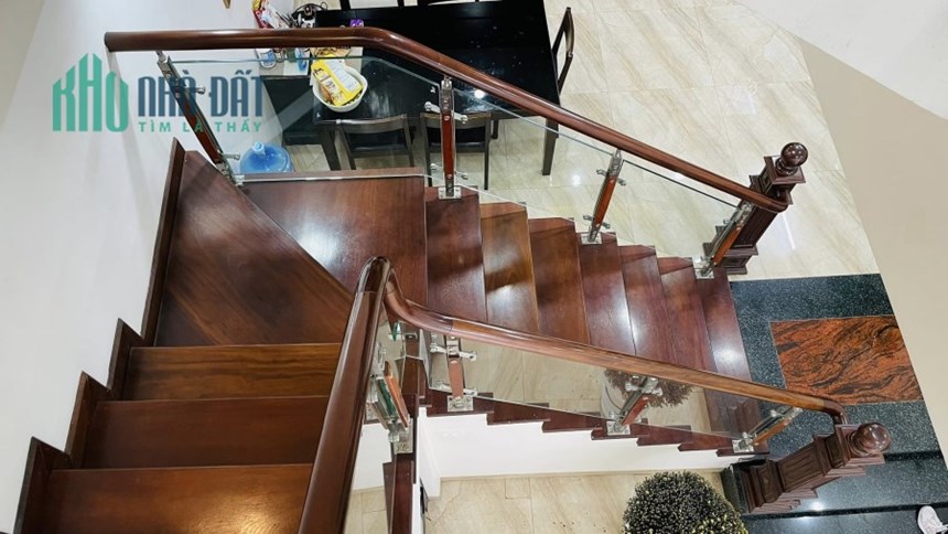 BÁN NHÀ NGUYỄN VĂN HUYÊN, DÂN XÂY, 2 THOÁNG, ÔTÔ KINH DOANH, 55M2 CHỈ NHỈNH 7TỶ