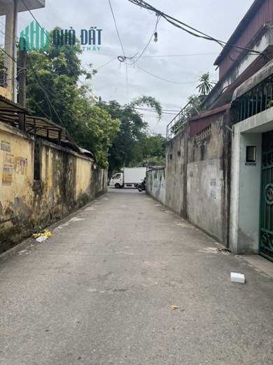 NHÀ PHỐ ÁI MỘ - LÔ GÓC -  GẦN HỒ, CÔNG VIÊN.