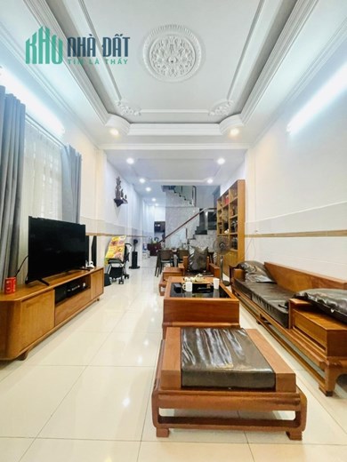 TRẦN VĂN ƠN HẺM XE HƠI LÔ GÓC - 4 PHÒNG NGỦ KHÔNG LỘ GIỚI QUY HOẠCH GIÁ CHỈ 6.1 TỶ