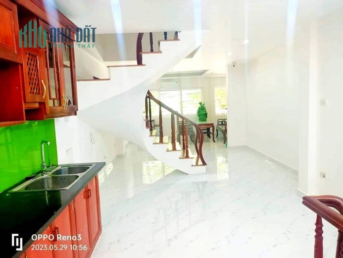 Bán Nhà Phố Khương Trung Kinh Doanh, 50m2, nhỉnh 9.5 tỷ, Trung Tâm Thanh Xuân