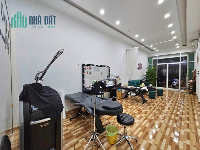 .Nhà Mặt Tiền đ 10.5m Dương Thị Xuân Quý thông biển Mỹ Khê 97m2 5.9 tỷ