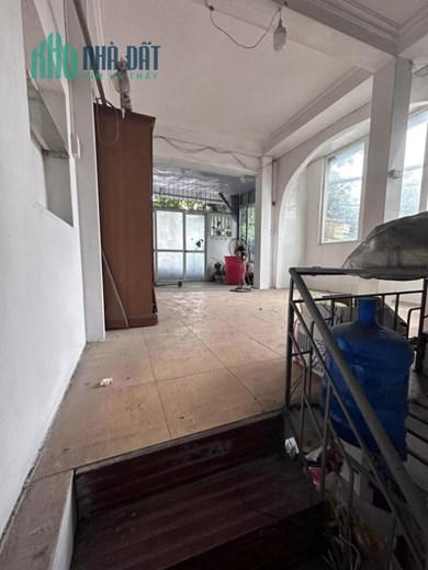 CẦN CHO THUÊ NHÀ MẶT PHỐ KHU VỰC HÀ ĐÔNG 40M2, 3 TẦNG, MẶT TIỀN 4.5M GIÁ 25 TRIỆU/THÁNG.