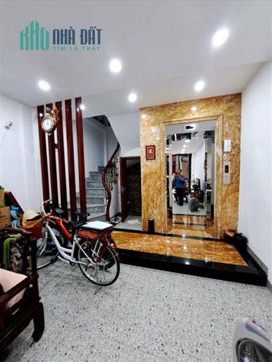 Gấp Nhà Mặt Phố Cù Chính Lan, 45m2, 8 tầng thang máy, Kinh Doanh đỉnh, Thanh Xuân