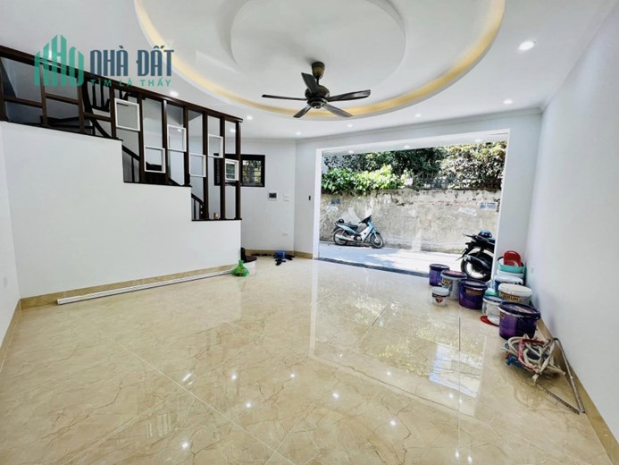NHÀ CỔ LINH-PHỐ TRẠM - HƠN 5 TỶ - GẦN CẦU CHƯƠNG DƯƠNG –CẦU VĨNH TUY.