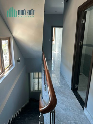 CHO THUÊ NHÀ NGUYÊN CĂN 180M2 A20 ĐƯỜNG NGUYỄN TRUNG TRỰC, TP ĐÀ LẠT