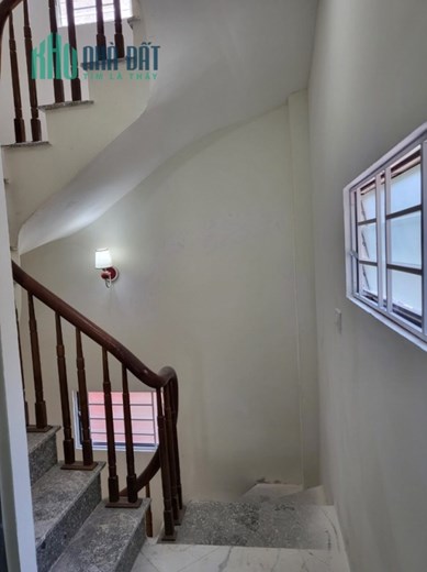 Bán nhà Xã Đàn, Đống Đa 35m2, 4T, MT 4.2m, Lô góc, 2 mặt thoáng, nhỉnh 5 tỷ