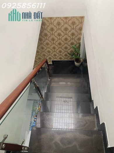 Nhà nhà đường xe hơi né sát Hoàng Diệu 2 Linh Trung 66m - 3pn Chỉ hơn 5 tỷ