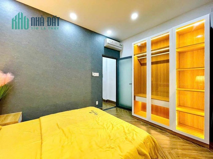 ChủNgợp Giảm1tỷ,Bán Rẻ Nhà Hẻm Ôtô LýThườngKiệt,P8,Tân Bình Giáp Q10,92m2,4Tầng,Ngang 4.5m,7tỷ2