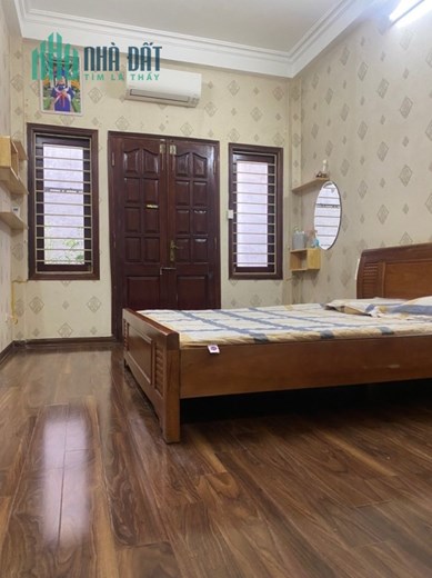 Bán nhà Tôn Đức Thắng 55m2 x 5T, nhỉnh 5 tỷ SÂN RIÊNG 3 THOÁNG