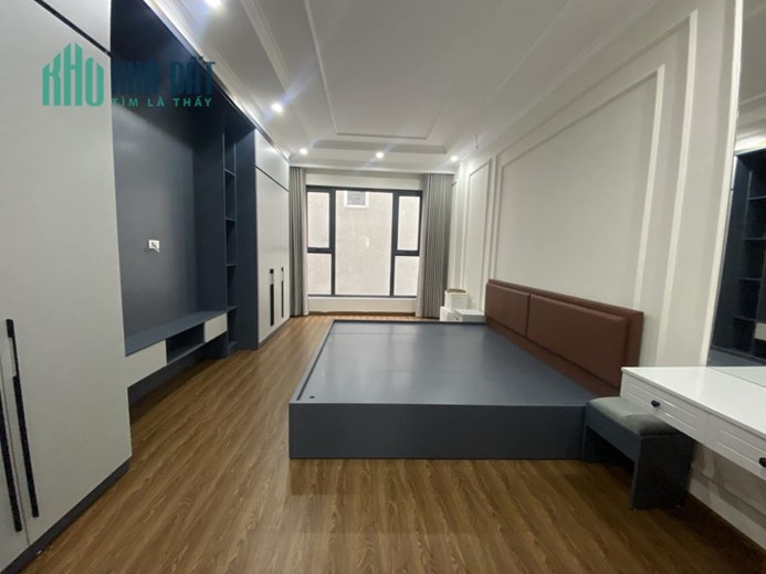 ĐÂY RỒI !!! Chỉ nhỉnh 4 tỷ sở hữu ngay trung tâm Mễ Trì Hạ, 33m2 5 tầng