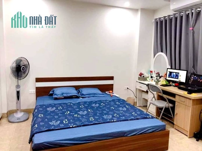 BÁN GẤP TÒA NHÀ VỪA Ở VÀ CHO THUÊ DÒNG TIỀN 600TR/ NĂM - TT CẦU GIẤY - 3 THOÁNG 70M 9 TẦNG CHỈ 15TỶ
