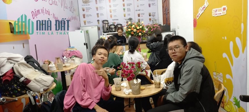 SANG NHƯỢNG CỬA HÀNG TRÀ SỮA  ĐỊA CHỈ CỔNG LÀNG PHÚ ĐÔ, NAM TỪ LIÊM, HÀ NỘI