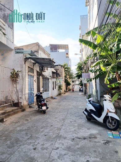 💥Nhà 2 tầng ngay Võ Nguyên Giáp mà nhỉnh 4 tỷ!