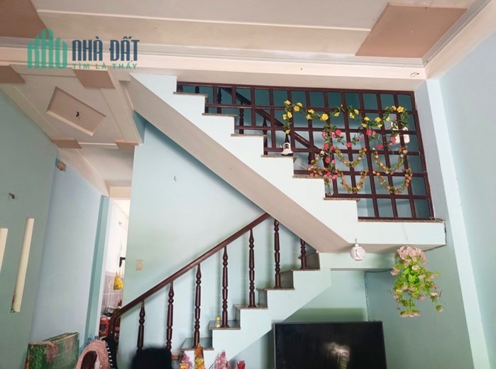 💥Nhà 2 tầng ngay Võ Nguyên Giáp mà nhỉnh 4 tỷ!