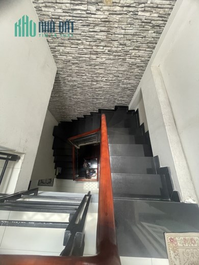 Bán nhà gần Quốc Lộ 1A Bình Tân – Chỉ 3 Tỷ có nhà đẹp giá rẻ HXH gần cầu Bình Thuận