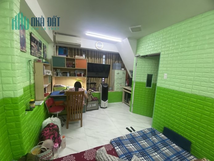 Cần bán rẻ nhà phố xinh 4.2 x 5m 1 trệt 2 lầu Nguyễn Lâm Phú Nhuận TP.HCM