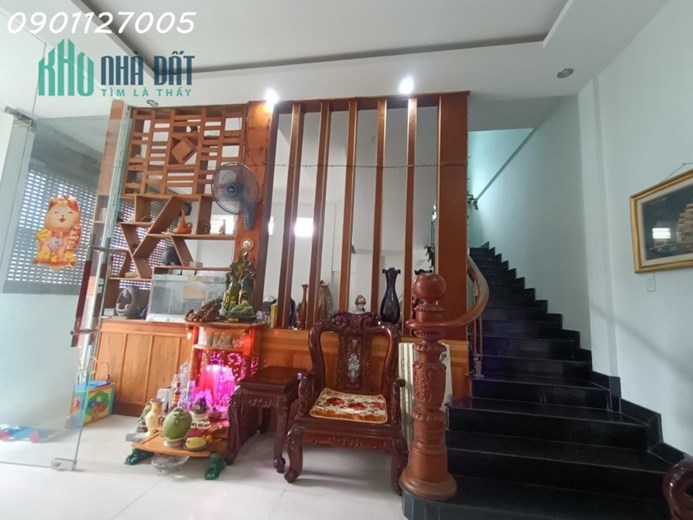 Lô góc 2 mặt kiệt Ô tô vào nhà Đỗ Bá Ngũ Hành Sơn Đà Nẵng-86m2-3 tầng-Chỉ 4.9 tỷ.