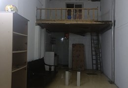 CẦN CHO THUÊ NHÀ TẬP THỂ NGỌC HỒI (CÓ GÁC XÉP) 30M2 4 TRIỆU/THÁNG.