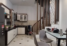 Bán nhà Nguyễn Khuyến, ô tô đỗ cửa, 30m2 5 tầng, MT 4m, chỉ 5 tỷ, sổ chính chủ