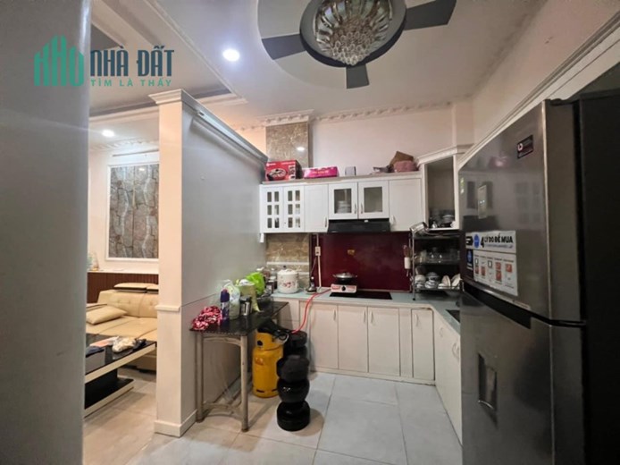 BÁN NHÀ MẶT TIỀN ĐƯỜNG NGUYỄN THỊ THẬP, NGANG GẦN 9M BỀ THẾ, CHỈ NHỈNH 12 TỶ