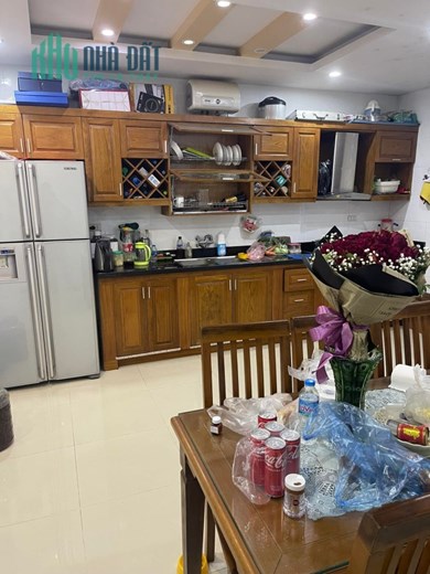NHÀ PHÂN LÔ 5 TẦNG THANG MÁY Ô BÀN CỜ ÔTÔ CHẠY VÒNG QUANH LẠC TRUNG 60M2 8.8 TỶ