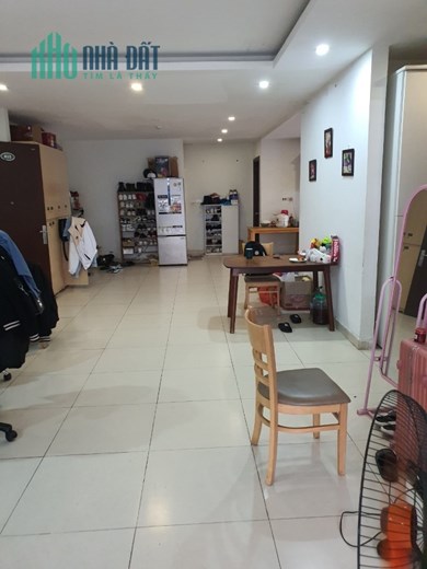 Chung cư FLC 36 Phạm Hùng, Nam Từ Liêm, 131m2, 3 ngủ, 2 vệ sinh, vi trí đắc địa, giá 4,5 tỷ