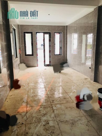 CẦN CHO THUÊ NHÀ YÊN NGƯU - CÁCH MẶT ĐƯỜNG NGỌC HỒI VÀI TRĂM MÉT 57M2, 6 TẦNG 15 TRIỆU/THÁNG.