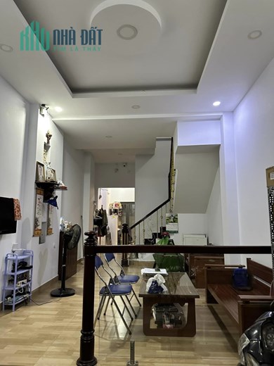 GIÁP Q1 - NHÀ 4TẦNG BTCT - 60M2 - MỚI ĐẸP VÀO Ở NGAY - NHĨNH 9TỶ.