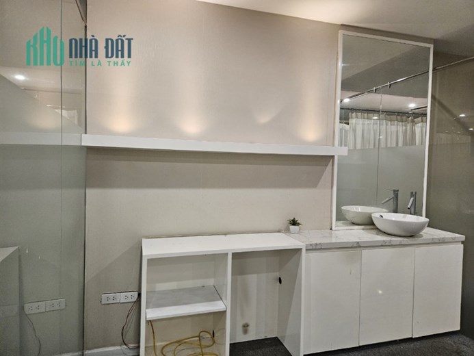 Cho thuê nhà riêng phố Trần Khát Chân, 100m x 7 tầng, 1 hầm, thang máy, ô tô tránh nhau, 60 triệu