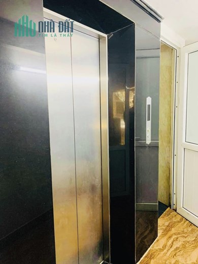 PHÂN LÔ-ÔTÔ VÒNG QUANH-LÔ GÓC-NHÀ ĐẸP-THANG MÁY-53M 11xTỶ-KHU VIP ĐẦM TRẤU