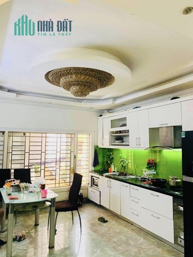 PHÂN LÔ-ÔTÔ VÒNG QUANH-LÔ GÓC-NHÀ ĐẸP-THANG MÁY-53M 11xTỶ-KHU VIP ĐẦM TRẤU