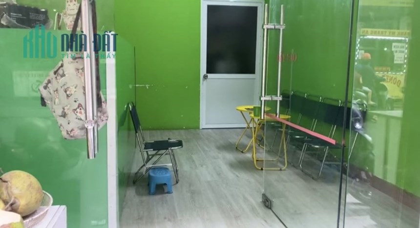 KHÔNG CÓ THỜI GIAN QUẢN LÍ CẦN SANG NHƯỢNG TOÀN BỘ CỬA HÀNG GIÁ RẺ