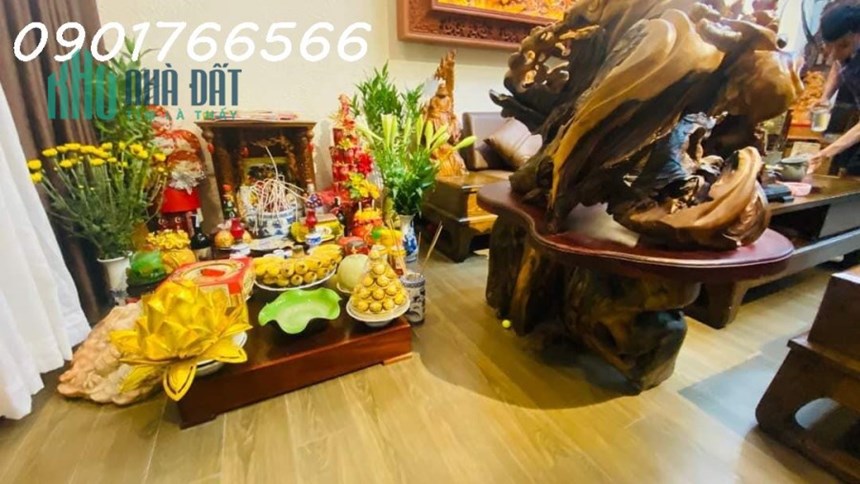 Bán Nhà Hàng xóm Hồ Đền Lừ, Phố Hoàng Mai, 70m x 4T, Giá hơn 6 tỷ.