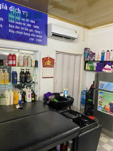 Mình chuyển đổi cv nên muốn nhượng cửa hàng Tóc