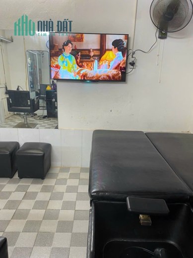 Mình chuyển đổi cv nên muốn nhượng cửa hàng Tóc