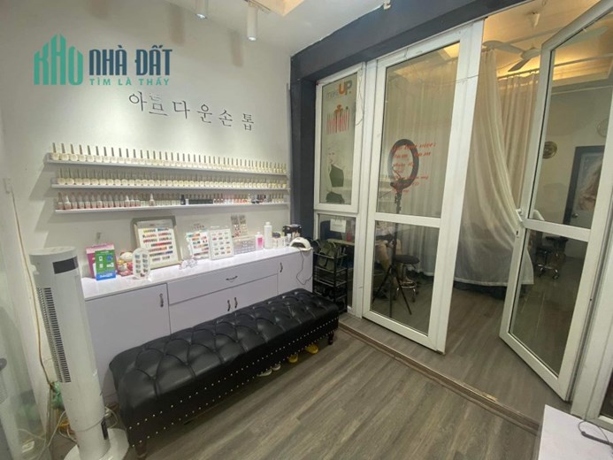 CẦN SANG NHƯỢNG TIỆM NAIL PHỐ TRỊNH HOÀI ĐỨC, CÁT LINH, HÀ NỘI