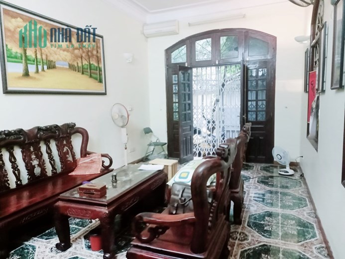 Phân lô cán bộ Lạc trung 100m2*4 Tầng MT 5.35m ô chờ thang máy 15.9 Tỷ