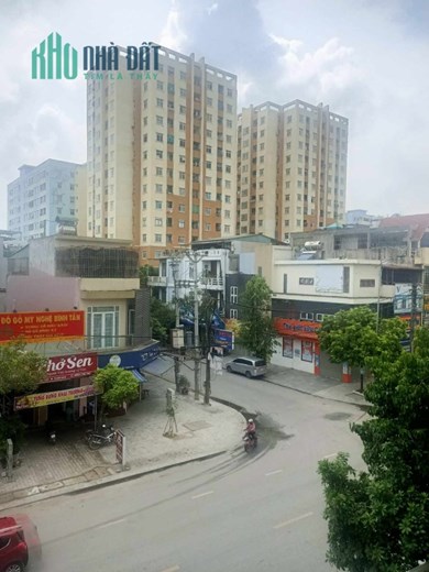 Bán nhà 2 tầng kinh doanh buôn bán Đỉnh Cao mặt tiền đường Nguyễn Trãi