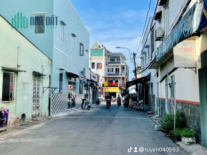 Cho thuê gấp nhà nguyên căn hẻm Xe Hơi hẻm 354 Phan Văn Trị Phường 11 Bình Thạnh, 4 tầng, 4PN, 16