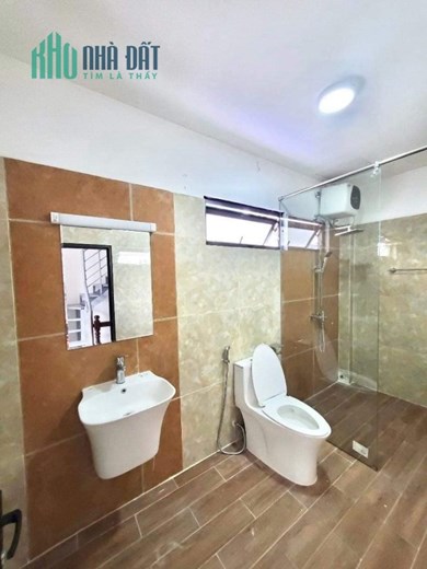 Nhà sát phố Trần Duy Hưng 50m 5 tầng ngõ thông kinh doanh tốt, sổ hút lộc , nhà xịn ở luôn chỉ