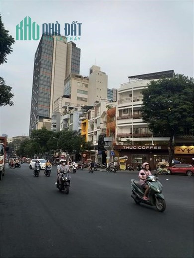 BÁN GẤP MẶT TIỀN KINH DOANH NGUYỄN TRÃI, P. BẾN THÀNH, QUẬN 01, 4 TẦNG, 62M2 CHỈ 4XX TRIỆU/M2