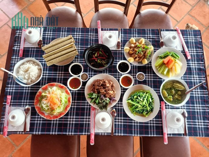 Đến ĐÀ LẠT Bạn Sẽ ĂN GÌ Và ĂN Ở ĐÂU???