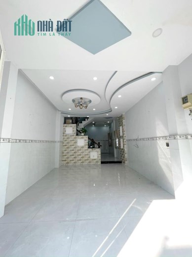 Căn góc mới 3 tầng HXH sát đường Bùi Minh Trực P5Q8 - Giá : 5.68 Tỷ