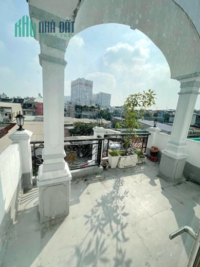 Căn góc mới 3 tầng HXH sát đường Bùi Minh Trực P5Q8 - Giá : 5.68 Tỷ