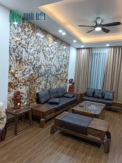 Bán Nhà Ngõ 61 Hoàng Cầu, Cạnh Công Viên, 7 Tầng Thang Máy, Oto Tránh, Vỉa Hè, dt 50m2, Chỉ 16,8 tỷ