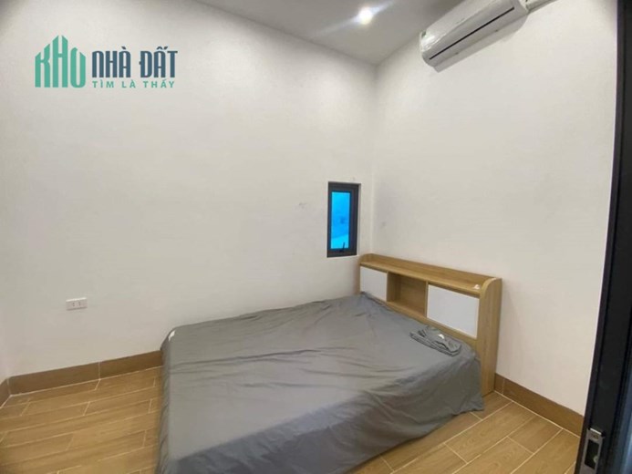 Bán nhà phố Mạc Thị Bưởi- nhỉnh 1 tỷ có ngay hộ khẩu HN -ô tô cách 20m- tặng full nội thất- gần