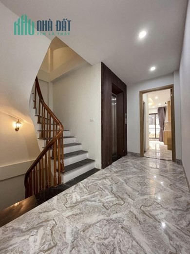 TÒA CCMN XUÂN THỦY 90M2 X 7T, 25 PHÒNG KK 1.6 TỶ/NĂM 17 TỶ