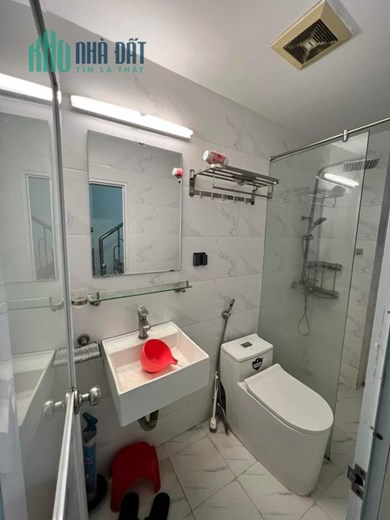 Bán nhà Nguyễn Phúc Lai, 30m2*4T, MT4m, ngõ ô tô qua, thoáng, nhà đẹp, 4.8 tỷ